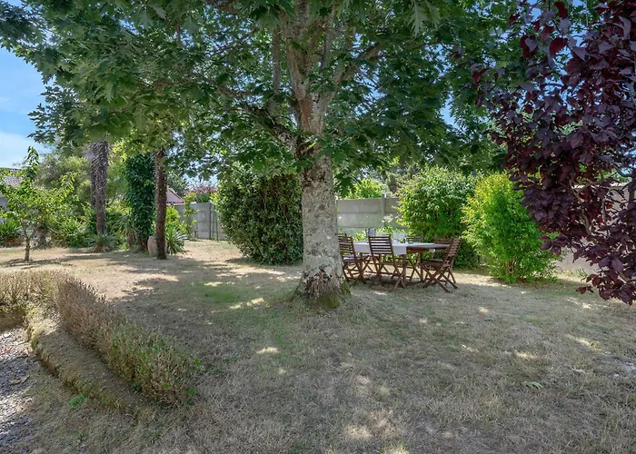 Pour 15 A 700m De La Prázdninový dům