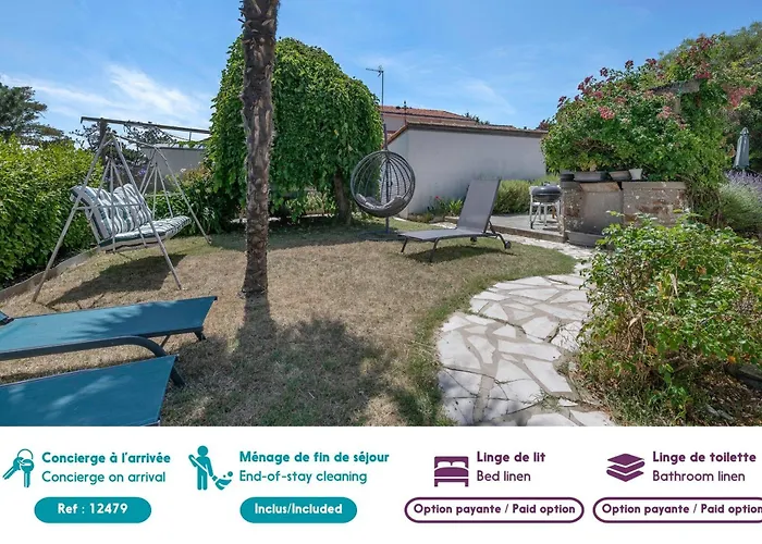 Pour 15 A 700m De La Prázdninový dům